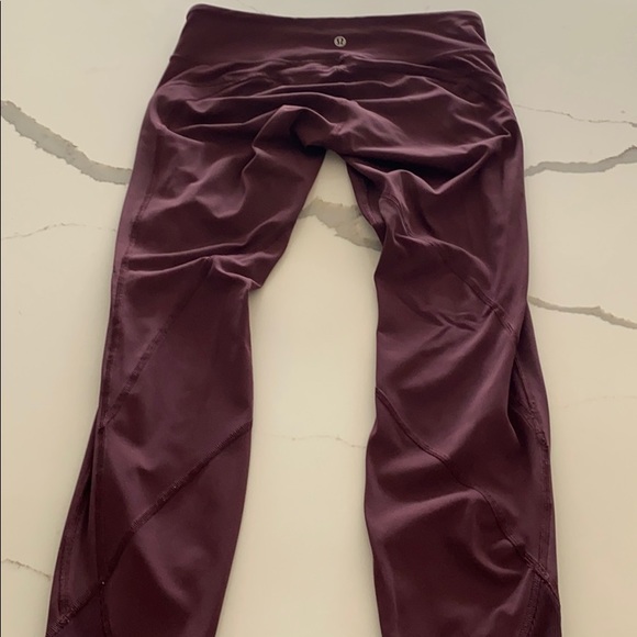 Lululemon burgundy yoga pant size 6 - Picture 1 of 4